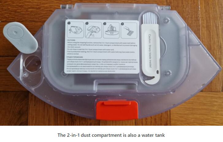 The 2-in-1 dust compartment is also a water tank